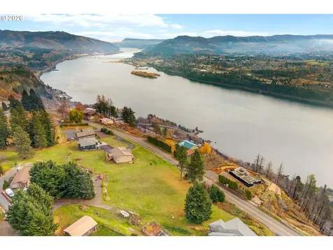 Crestview Lane Underwood WA 98651