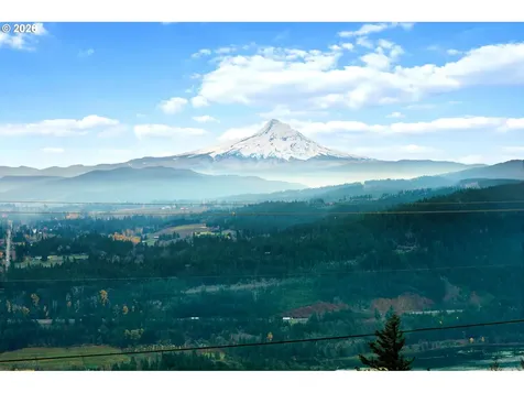 Crestview Lane Underwood WA 98651