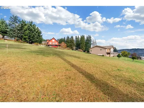 Crestview Lane Underwood WA 98651