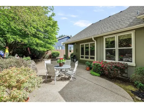 1805 N Ponderosa Street Canby OR 97013