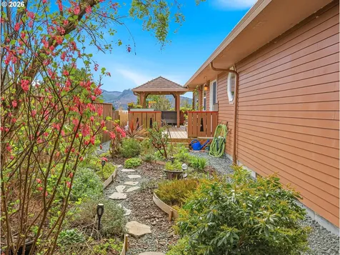 11090 Neptune Way Nehalem OR 97131