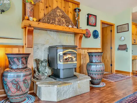 11090 Neptune Way Nehalem OR 97131