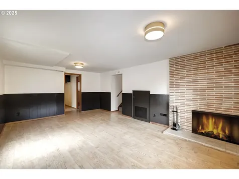 14075 SW Cherryhill Drive Beaverton OR 97008