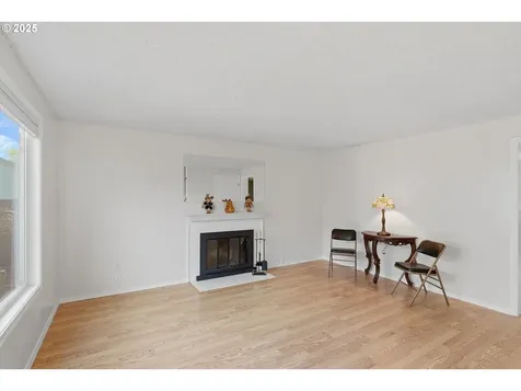 1816 SE Quail Circle Hillsboro OR 97123