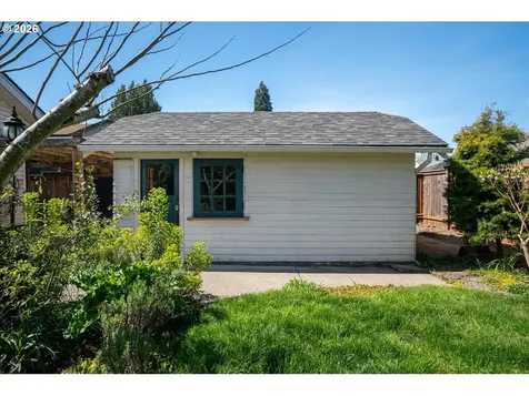 3515 N Baldwin Street Portland OR 97217