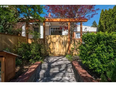 3515 N Baldwin Street Portland OR 97217