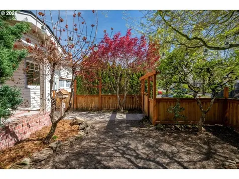 3515 N Baldwin Street Portland OR 97217