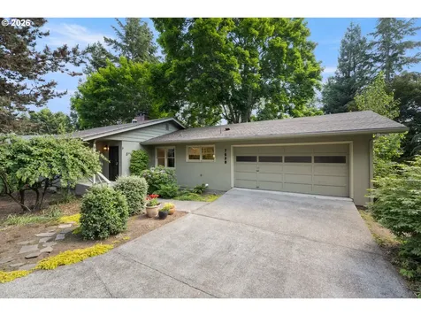 7530 SW Cherry Drive Portland OR 97223