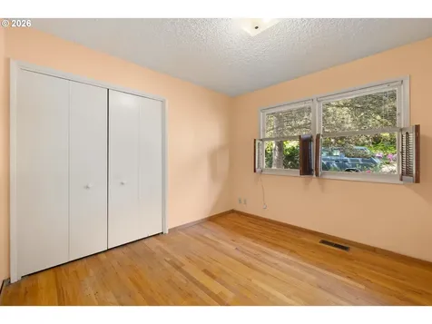 7530 SW Cherry Drive Portland OR 97223
