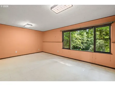 7530 SW Cherry Drive Portland OR 97223