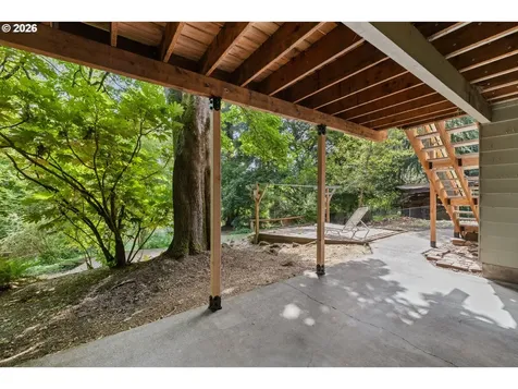 7530 SW Cherry Drive Portland OR 97223