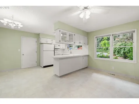 7530 SW Cherry Drive Portland OR 97223