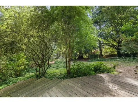 7530 SW Cherry Drive Portland OR 97223