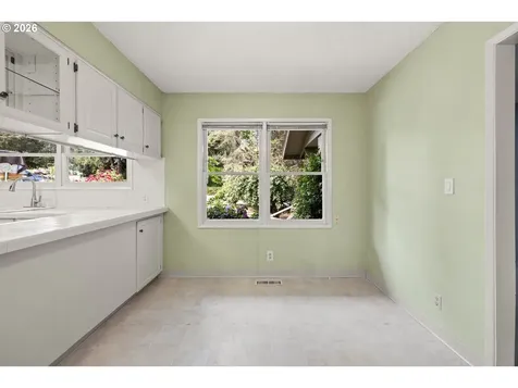 7530 SW Cherry Drive Portland OR 97223