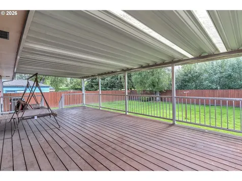 994 33rd Avenue Longview WA 98632