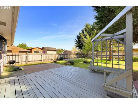 4150 Barger Drive Eugene OR 97402