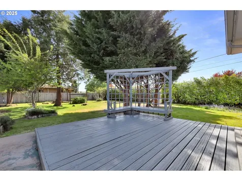 4150 Barger Drive Eugene OR 97402