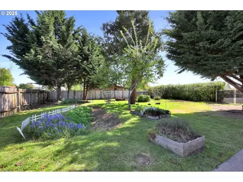 4150 Barger Drive Eugene OR 97402