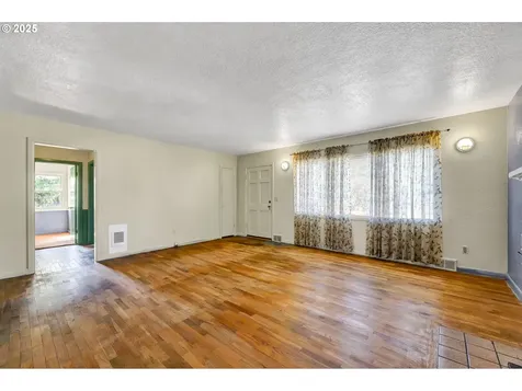 4150 Barger Drive Eugene OR 97402