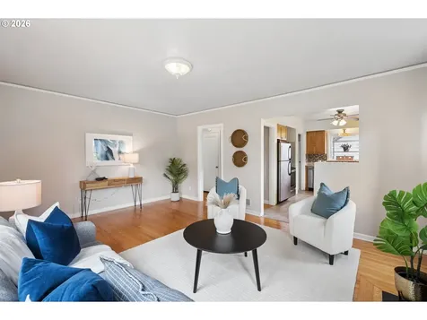 6532 N Knowles Avenue Portland OR 97217