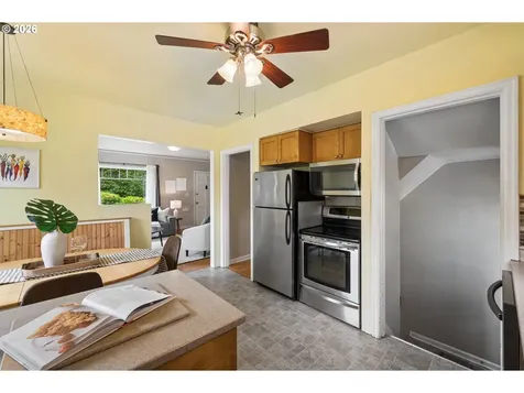 6532 N Knowles Avenue Portland OR 97217