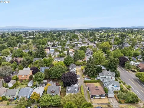 6532 N Knowles Avenue Portland OR 97217