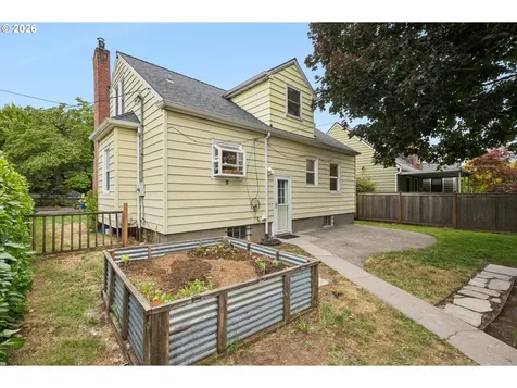6532 N Knowles Avenue Portland OR 97217
