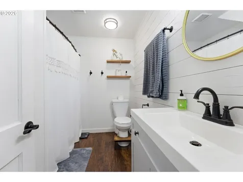 549 N Marple Street Coos Bay OR 97420