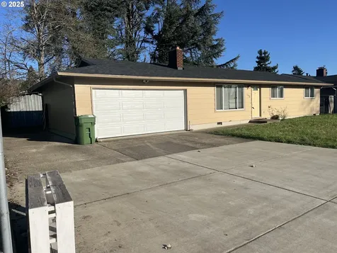 1578 S 4th Street Cottage Grove OR 97424