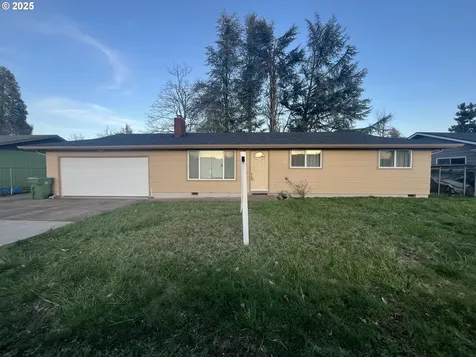 1578 S 4th Street Cottage Grove OR 97424