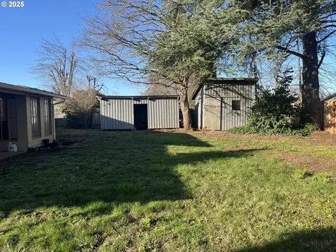 1578 S 4th Street Cottage Grove OR 97424