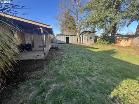 1578 S 4th Street Cottage Grove OR 97424