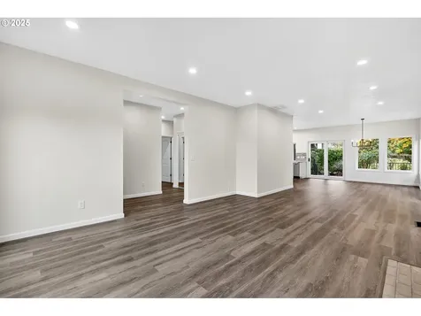3209 SE Baypoint Drive Vancouver WA 98683