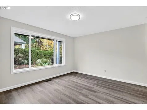 3209 SE Baypoint Drive Vancouver WA 98683