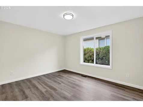 3209 SE Baypoint Drive Vancouver WA 98683