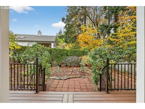 3209 SE Baypoint Drive Vancouver WA 98683