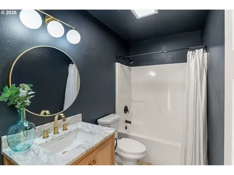 1485 SE Parkwood Drive Roseburg OR 97470