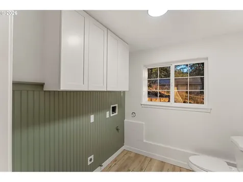 1485 SE Parkwood Drive Roseburg OR 97470