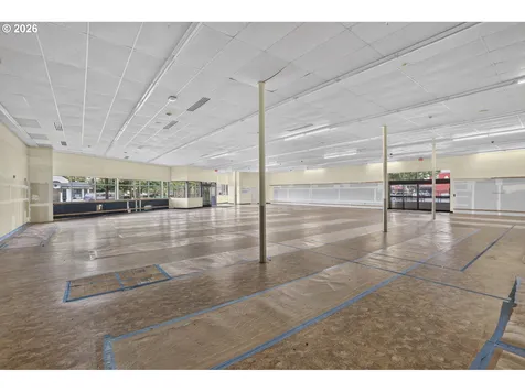 4232 NE Sandy Boulevard Portland OR 97213