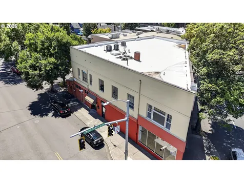 4232 NE Sandy Boulevard Portland OR 97213