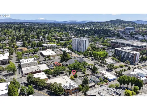 4232 NE Sandy Boulevard Portland OR 97213