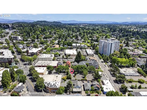 4232 NE Sandy Boulevard Portland OR 97213