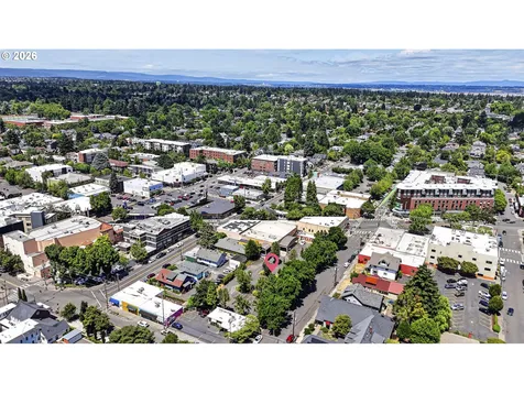 4232 NE Sandy Boulevard Portland OR 97213