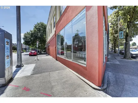4232 NE Sandy Boulevard Portland OR 97213