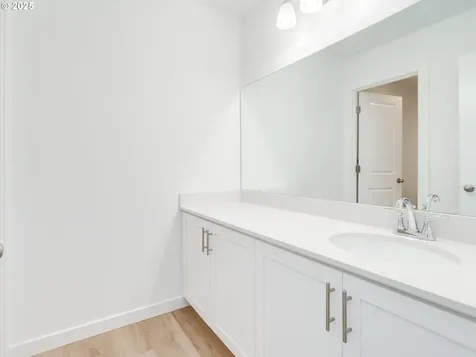 1011 NW 178th Way Ridgefield WA 98642
