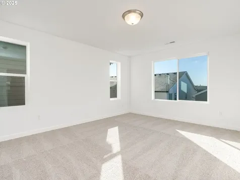 1011 NW 178th Way Ridgefield WA 98642