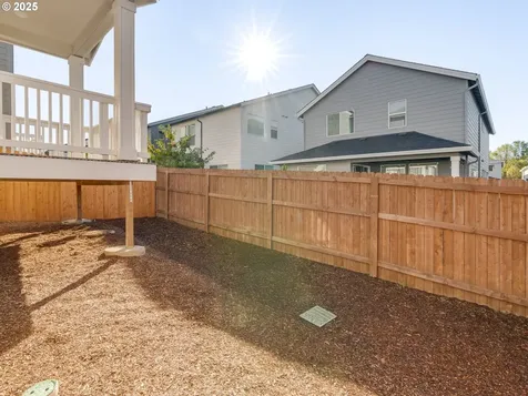 1011 NW 178th Way Ridgefield WA 98642