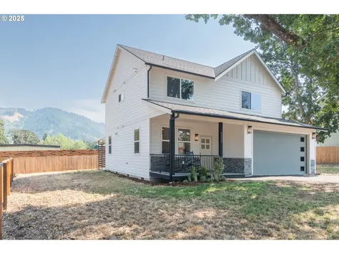 1271 Franks Road White Salmon WA 98672