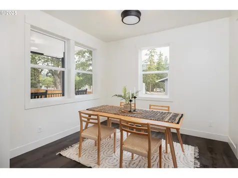 1271 Franks Road White Salmon WA 98672