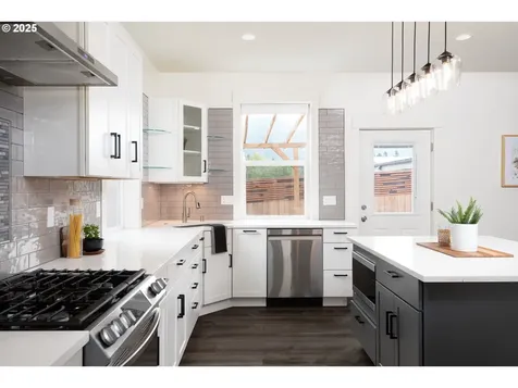 1271 Franks Road White Salmon WA 98672